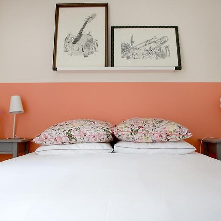 Rejaillir Bed & Breakfast Saint-Ours  Eksteriør bilde